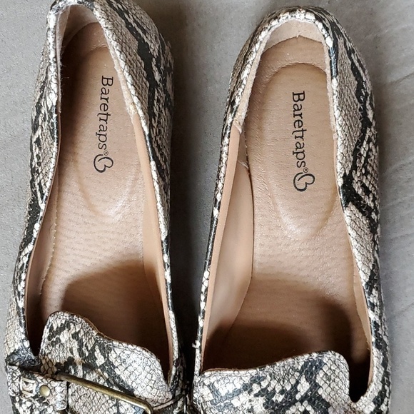 Baretraps Kellye Snake Retile Print Vegan Loafers Slip On Womens Size 9.5 M EUC - Picture 7 of 10